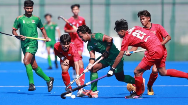 Holders Bangladesh eye winning start